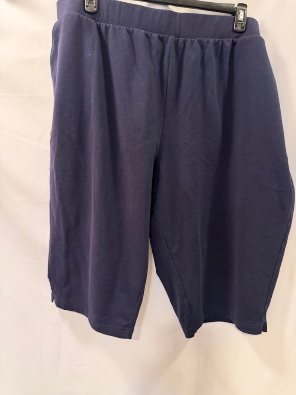 CROFT & BARROW Navy Color Capri Pants with Elastic Waistband & Pockets - 4x